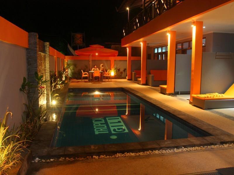 Tropica Gili Total Body Fit - Free Access Gym And Coworking Space Gili Trawangan Exterior photo